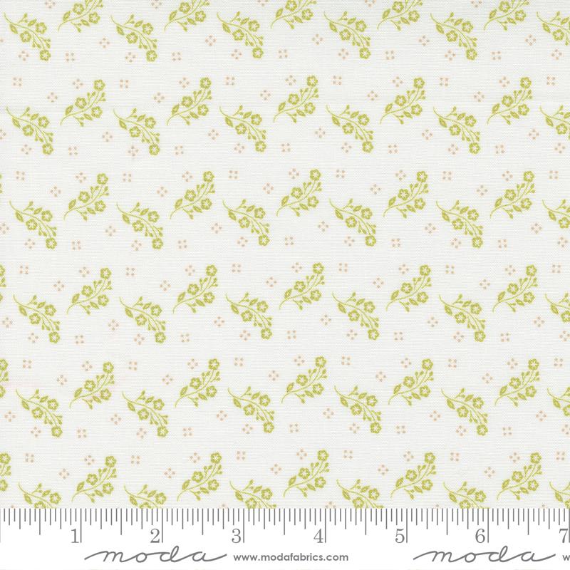 Linen Cupboard Chantilly Leaf 20484 22 Moda #1