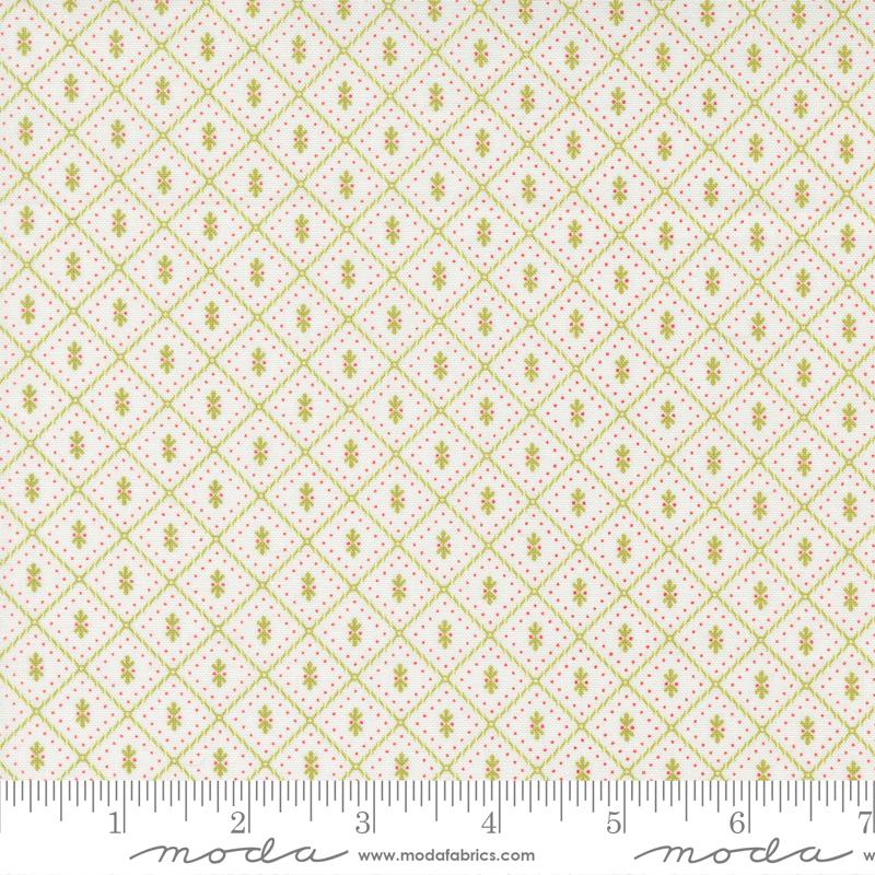 Linen Cupboard Chantilly Leaf 20485 11 Moda #1