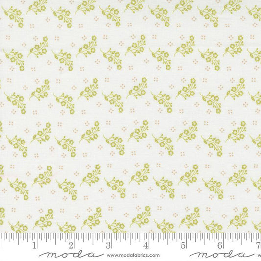 Linen Cupboard Chantilly Leaf 20484 22 Moda #1