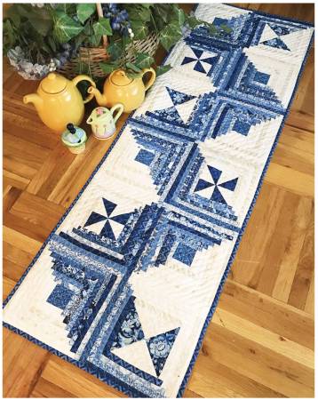 Cut Loose Press Rick Rack Table Runner